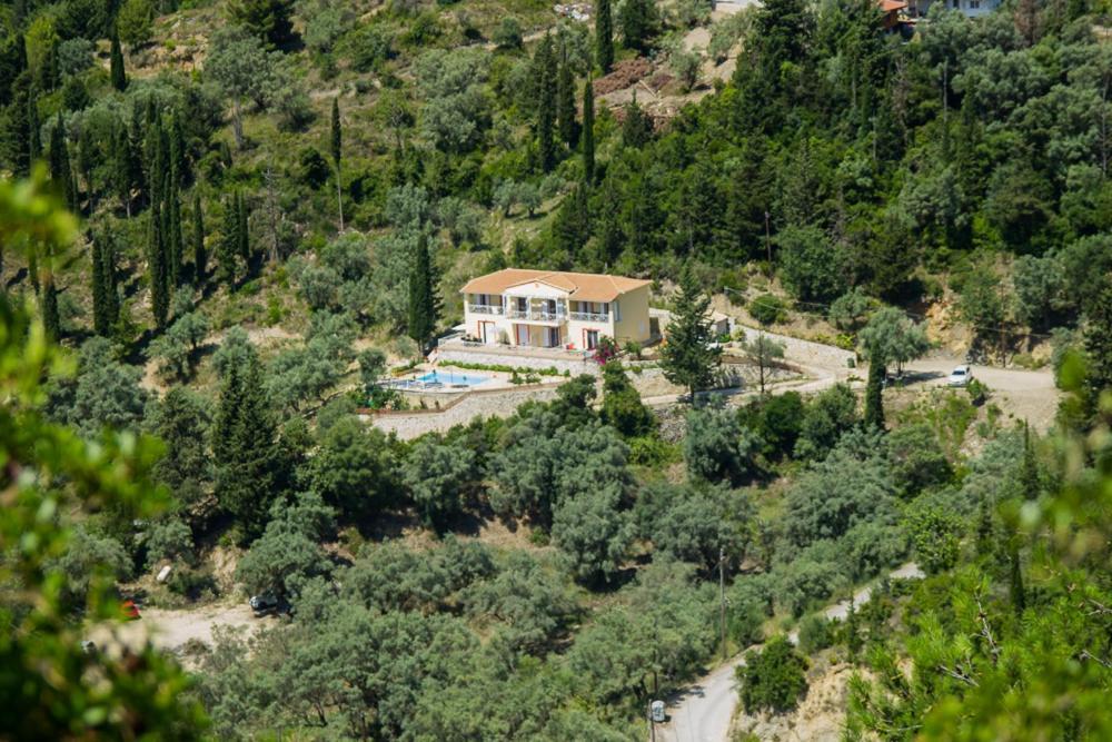 Filoxenia Apartment Geni  Bagian luar foto