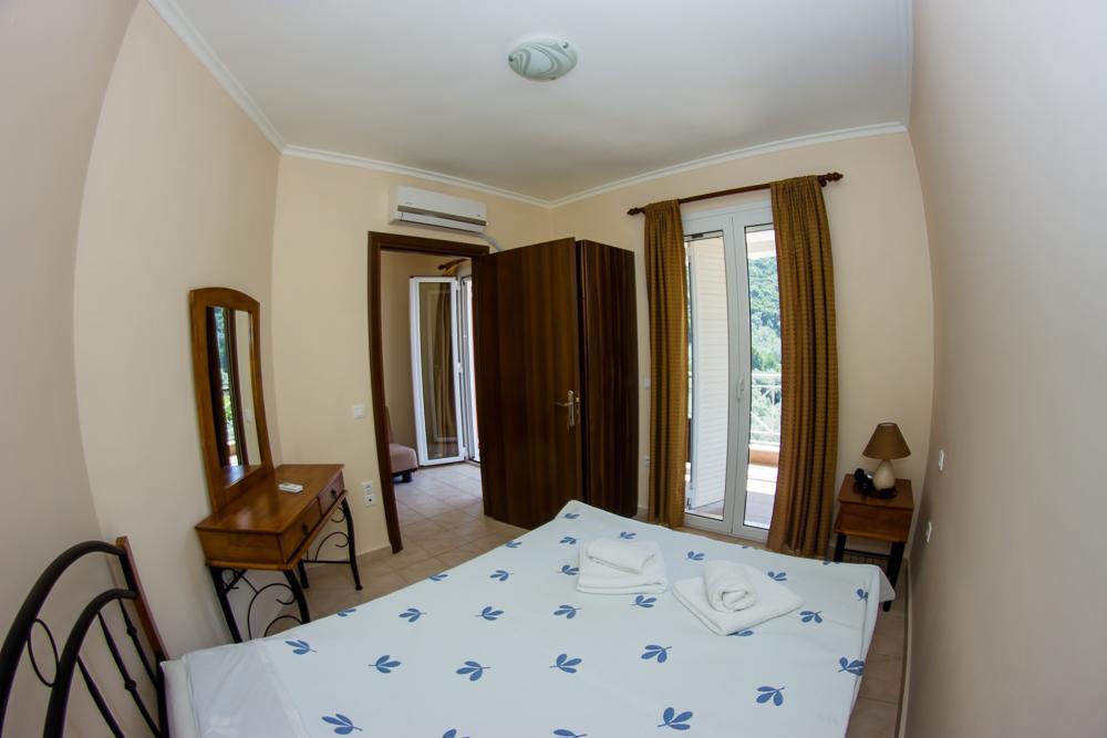Filoxenia Apartment Geni  Bagian luar foto
